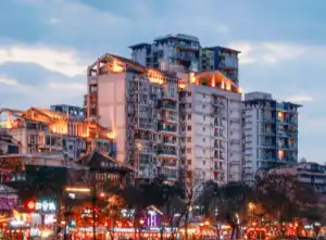 婴幼儿纺织品监管升级，学生服新规引关注