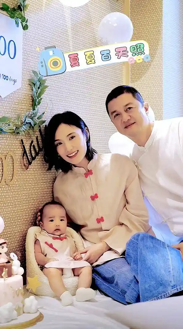 海哈金喜首现身，离婚官宣后无心之语引热议