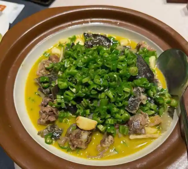 长沙湘菜新地标！这家庭院餐厅让小鱼都忍不住打卡