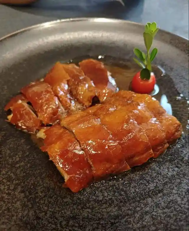 长沙湘菜新地标！这家庭院餐厅让小鱼都忍不住打卡