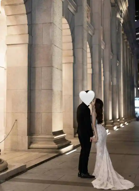 梁凯宁透视婚纱照曝光！性感身材引热议，高大未婚夫现身