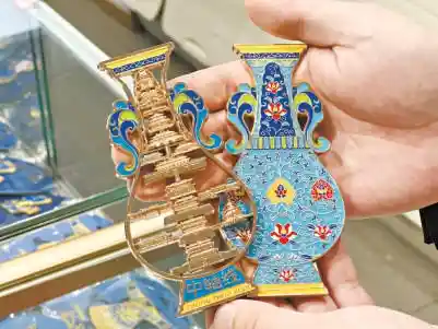 北京礼物爆红背后：解码城市文创的爆款密码