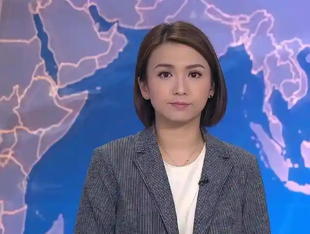现实版新闻女王火场一线报道震撼全网，TVB主播陈嘉刘晋安专业表现引爆热议