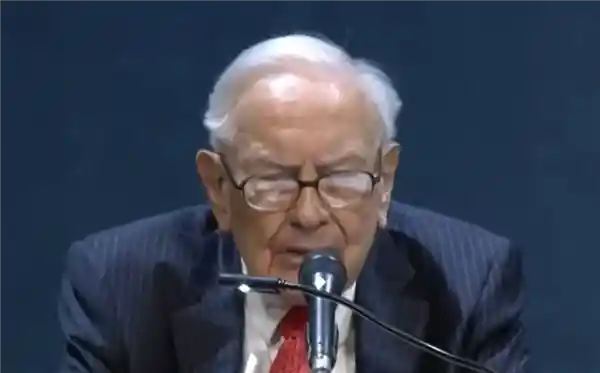 AI伪造巴菲特视频引爆网络，公司紧急辟谣：非本人发声