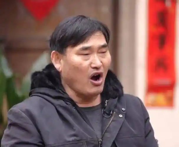 大衣哥前儿媳陈亚楠：从风波到笑谈，命运翻转引热议