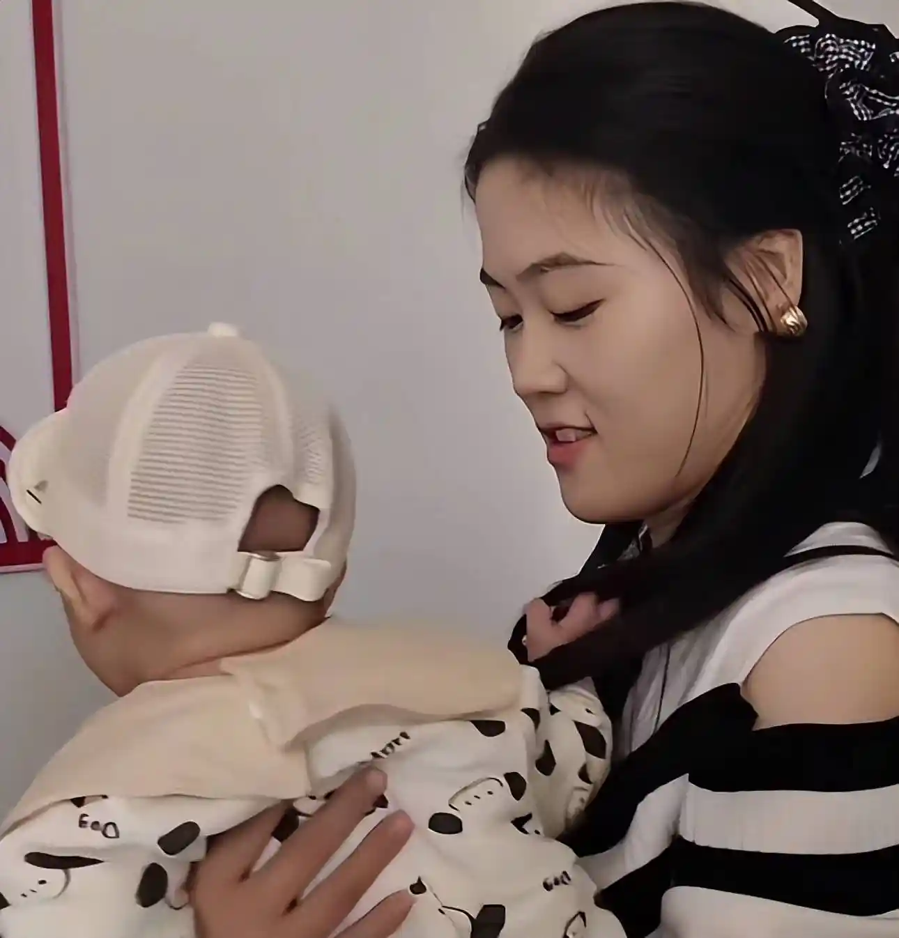 大衣哥前儿媳陈亚楠：从风波到笑谈，命运翻转引热议