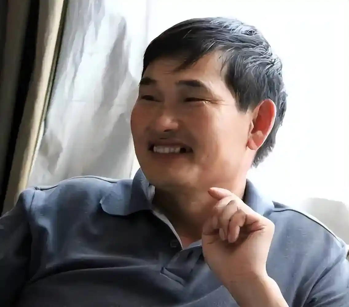 大衣哥儿媳陈亚楠逆袭梦碎？昔日喜讯如今成笑谈