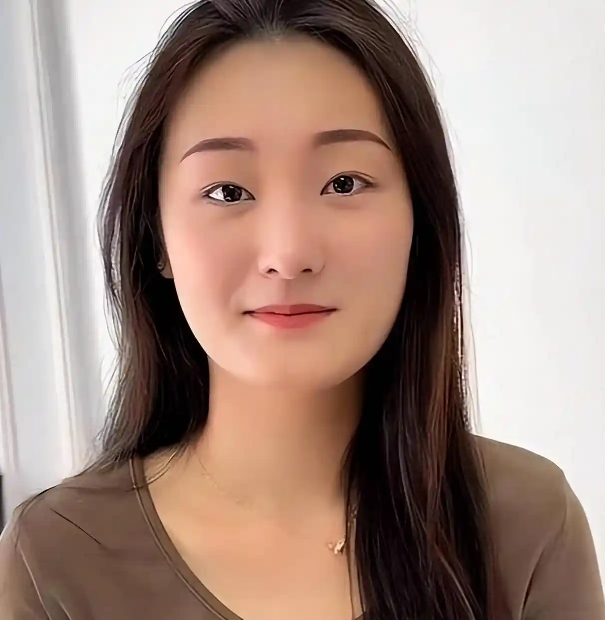 大衣哥喜讯背后的反转人生：前儿媳陈亚楠如何从富贵梦沦为舆论焦点