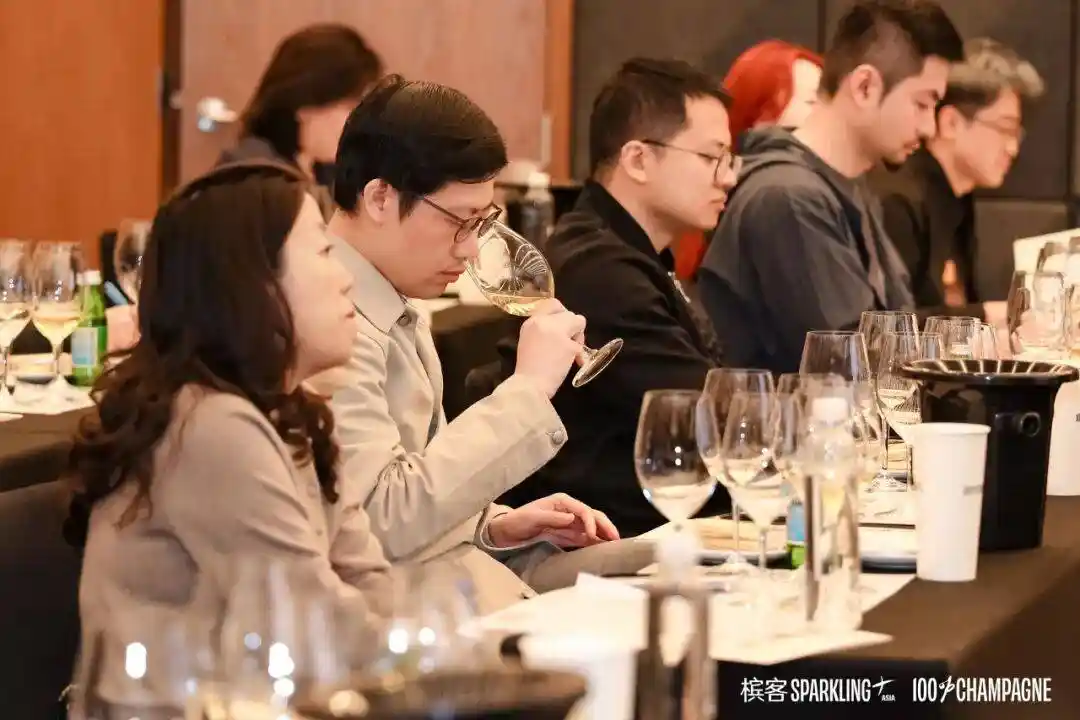 上海首秀！Pierre Péters 单一园晚除渣时间切片实验：同一地块，三年陈酿，极限风味解构