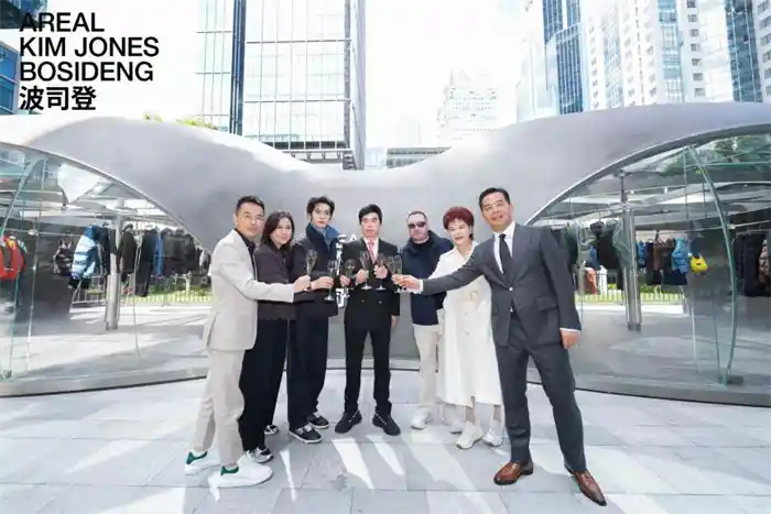 波司登联名Kim Jones，AREAL系列开启时尚新纪元