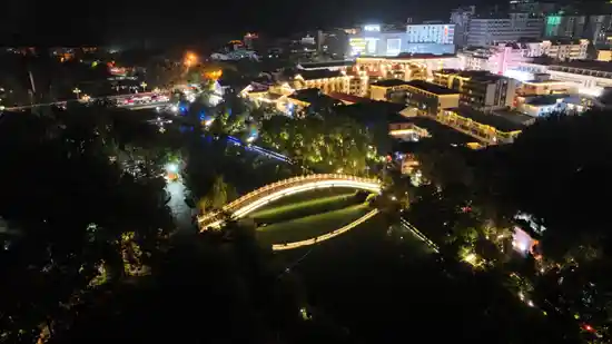 爽爽贵阳新名片,花溪亮相《300秒看家乡》