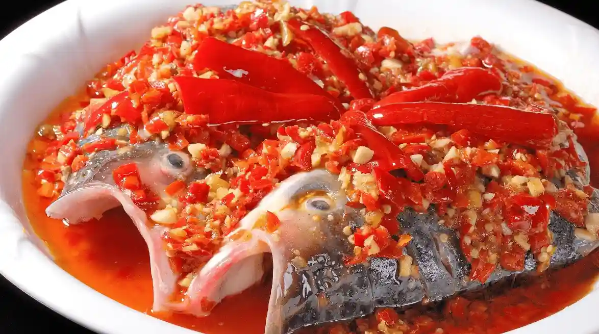 湖南八大必吃湘菜，香辣鲜嫩让人欲罢不能！