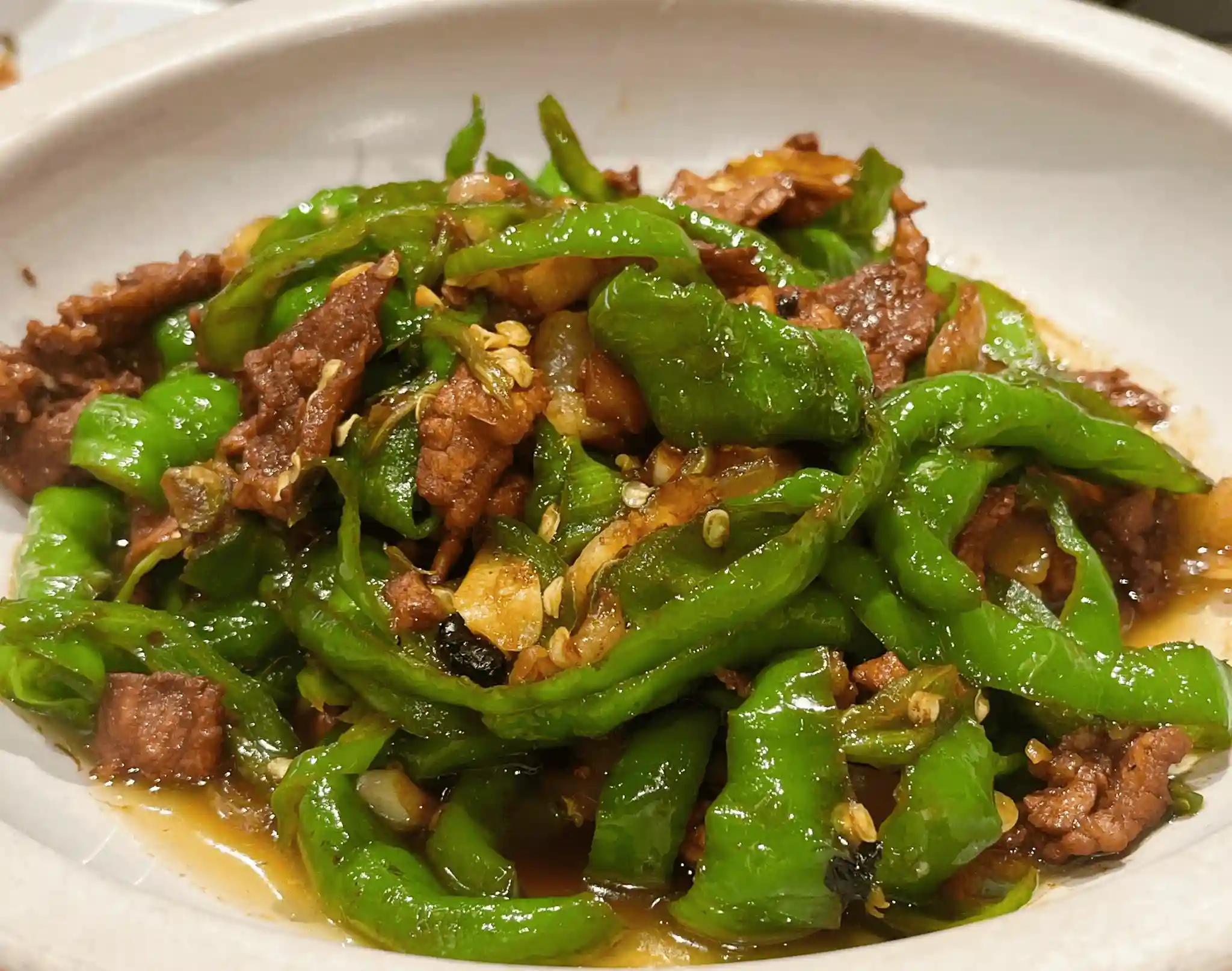 湖南八大必吃湘菜，香辣鲜嫩让人欲罢不能！