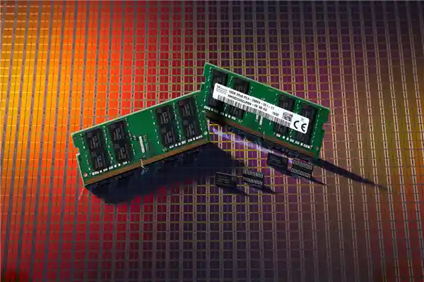 DDR4价格暴跌近20%！内存泡沫破裂，超级牛市终结？