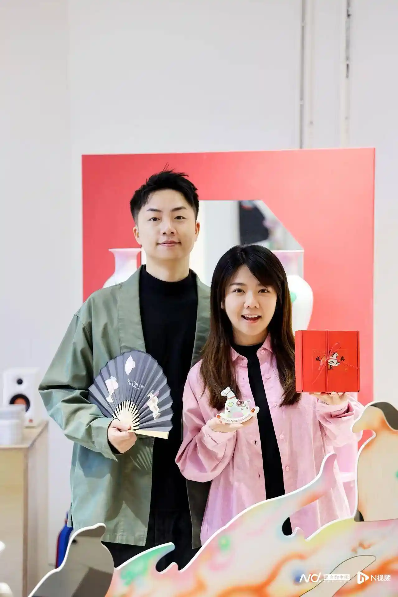 90后艺术家玩转老广彩，传统工艺变身年轻潮品