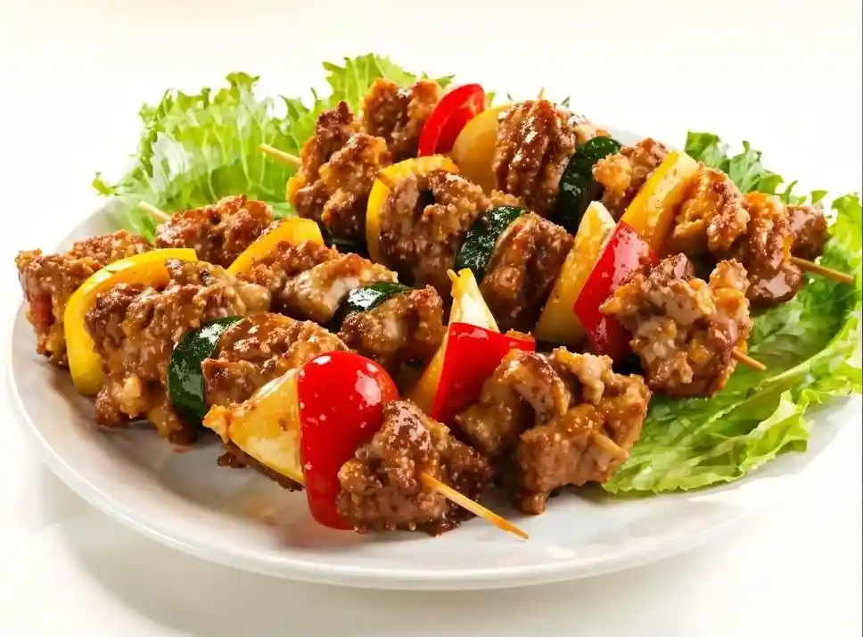 七十年匠心传承，汕头饺面店肉饼炸出美味新高度