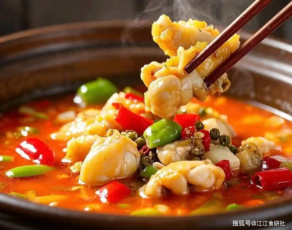 315惊曝餐饮隐形黑名单：这5道菜后厨员工绕着走，90%食客还在狂点！