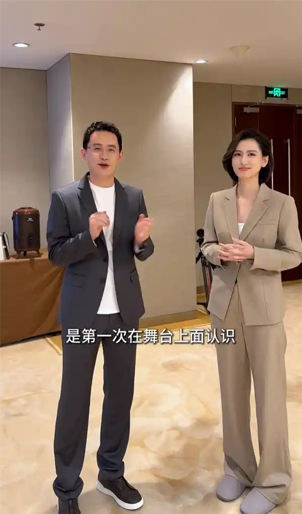 最美产品经理离职引爆全网，王腾紧急辟谣：我和Monica竟是平行宇宙同事？