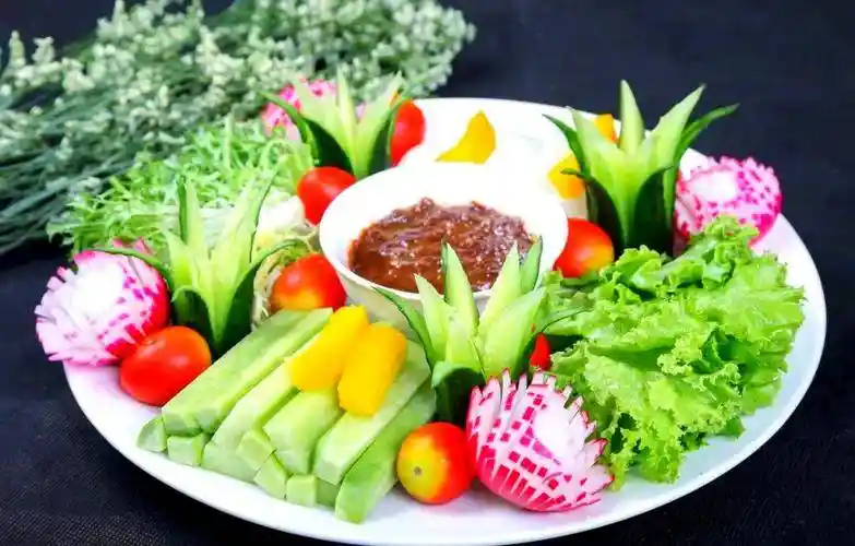 东北六道封神级硬菜出圈！舌尖上的黑土地史诗，一口咬下三十年乡愁