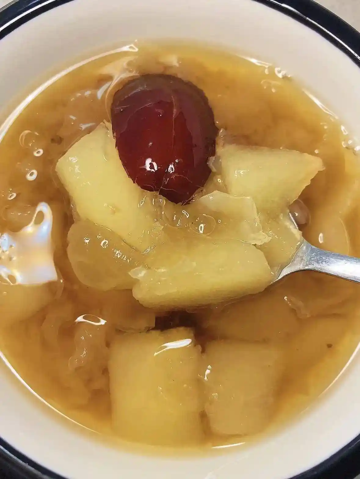 惊蛰雷动，春味暴击！春笋破土、香椿冒红，一口咬住整个春天的时令高光