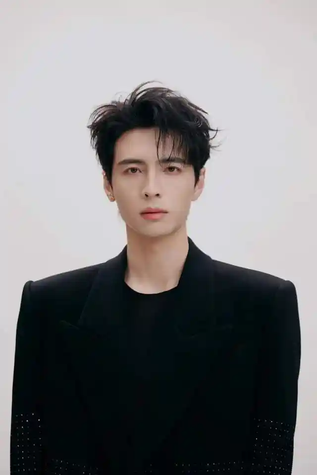 蒲熠星跨界新身份:懒人生活体验官Leader引领年轻潮流